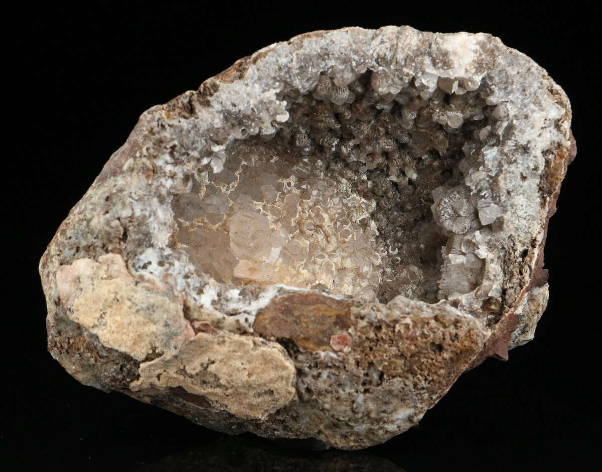Quartz Vug, Gobobosebberge Mnt, Namibia