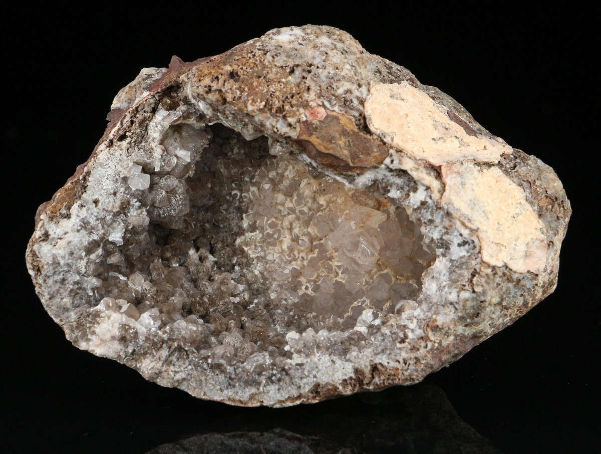 Quartz Vug, Gobobosebberge Mnt, Namibia