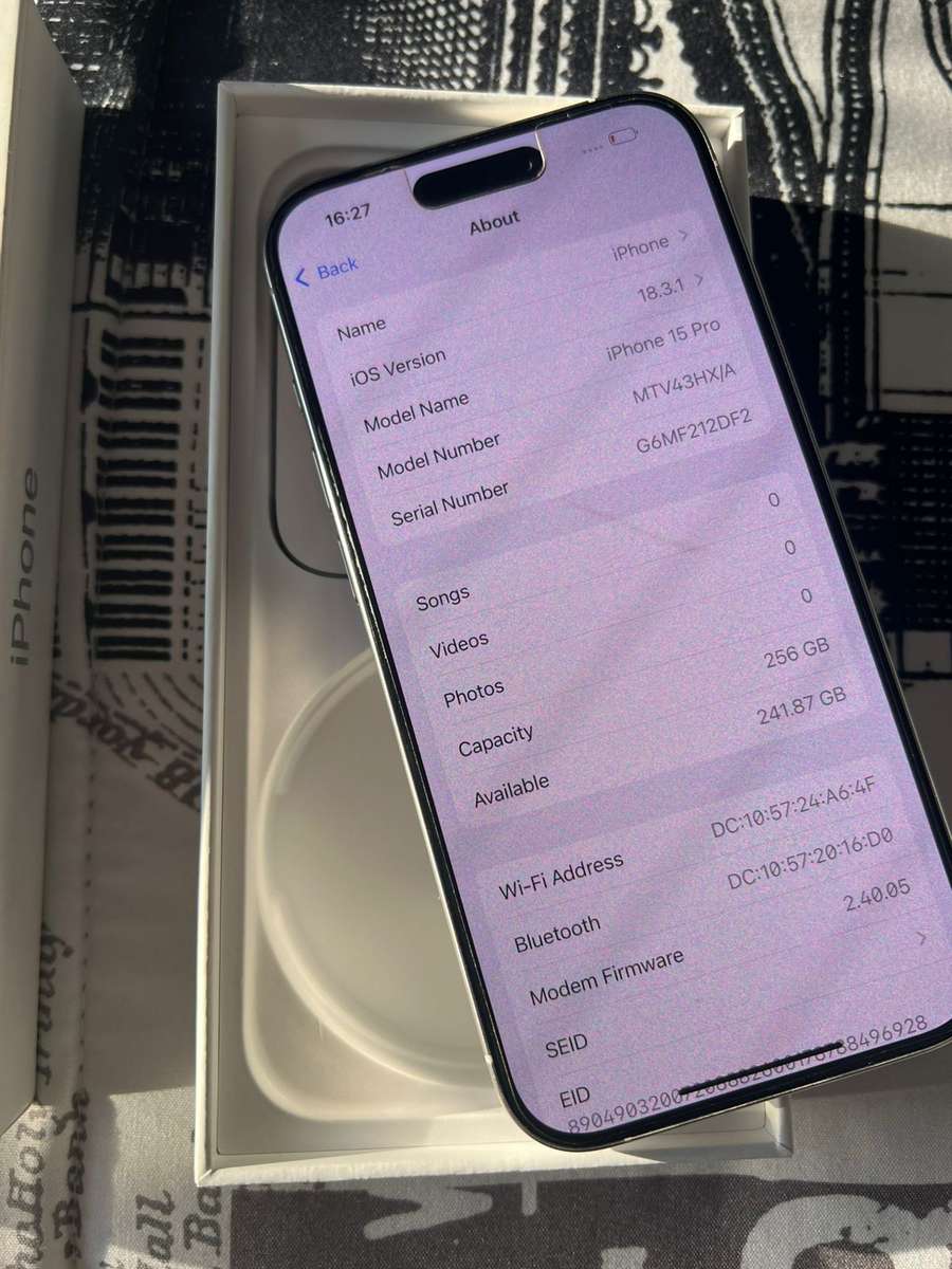 Apple iPhone 15 Pro 256GB White Titanium