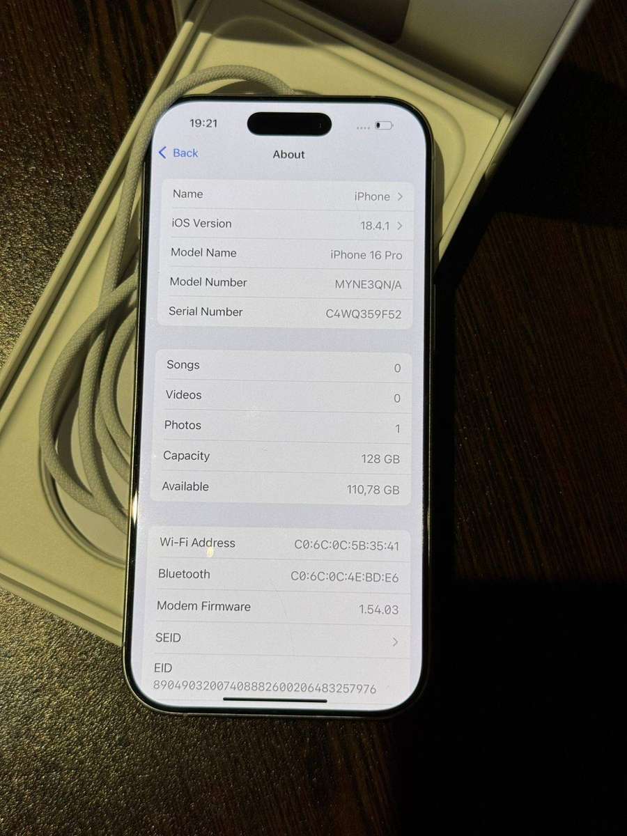 Apple iPhone 16 Pro 128GB White Titanium 99% BH