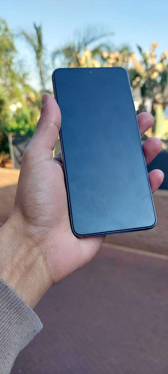 Samsung Galaxy S21 5G - Dual Sim 256GB