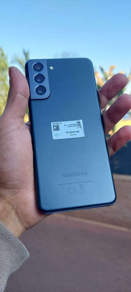Samsung Galaxy S21 5G - Dual Sim 256GB