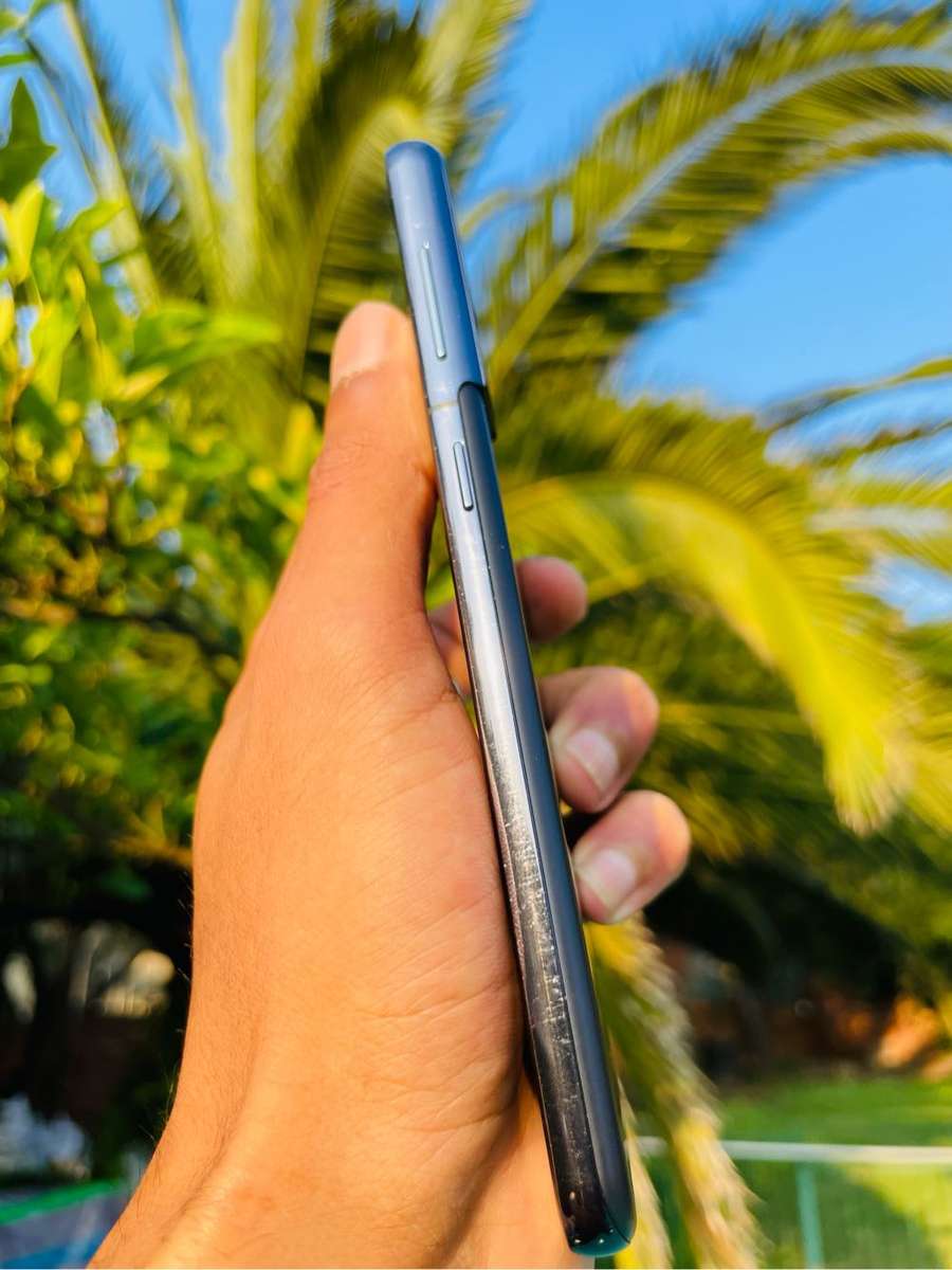 Samsung Galaxy S21 - Dual Sim