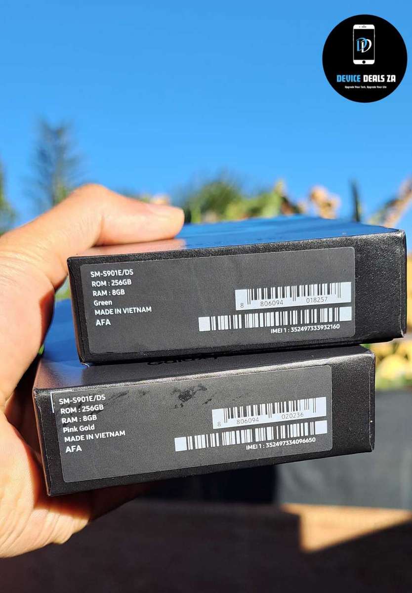 Samsung Galaxy S22 256GB - Dual Sim