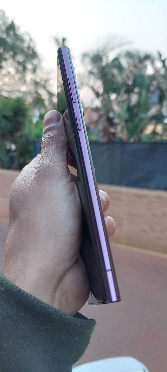 Samsung Galaxy S22 Ultra - Dual Sim 256GB