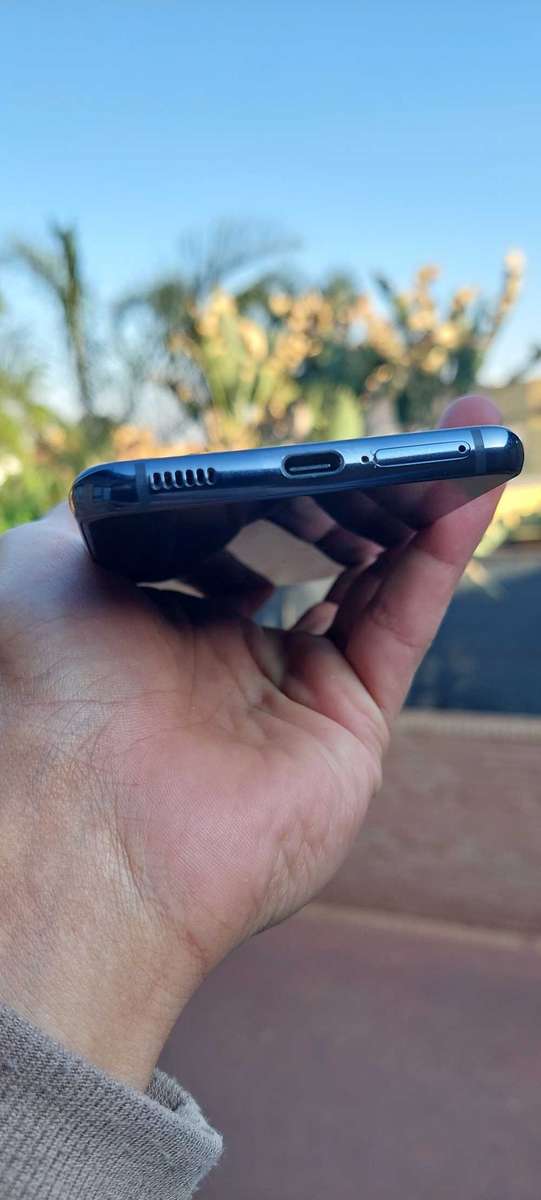 Samsung Galaxy S21 5G - Dual Sim 256GB