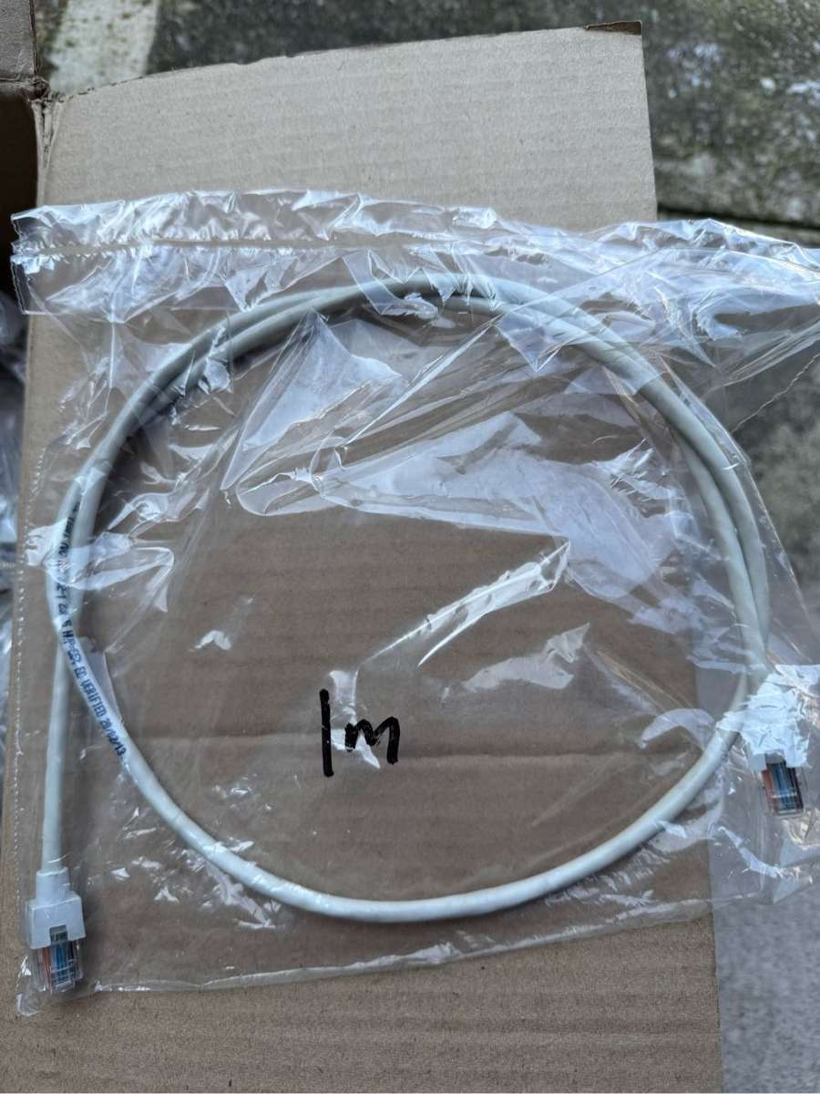 Box of 50+ 1m Cat 6 Network Cables