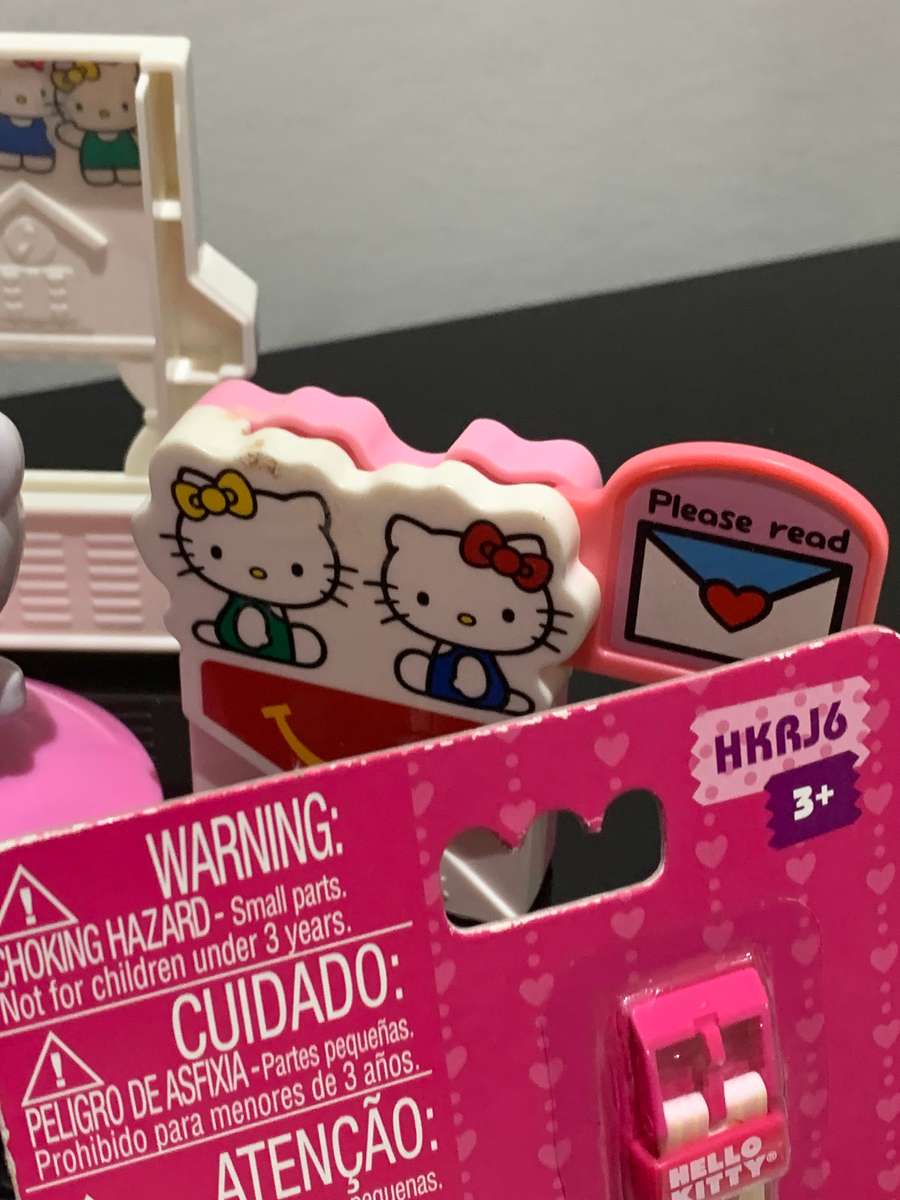 Collection Of Sanrio Hello Kitty Paraphernalia - Fast Food Toys, Carry Bag & Sealed Digital Watch