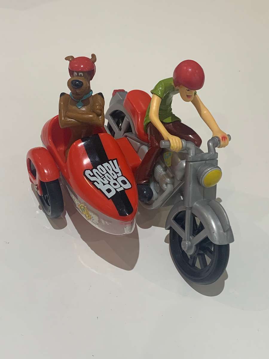 Fizzy - Scooby Doo & Shaggy - Motorcycle With Side Car  Likely From 2012
