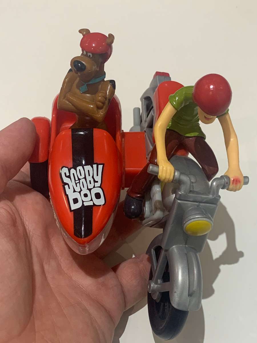 Fizzy - Scooby Doo & Shaggy - Motorcycle With Side Car  Likely From 2012