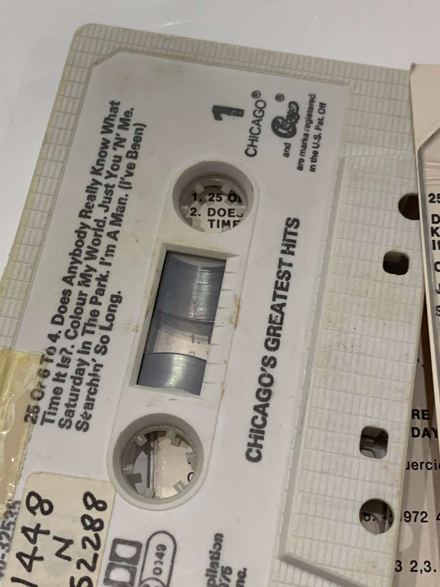Cassette Tape - Chicago . Greatest Hits - Not Tested / See Pics