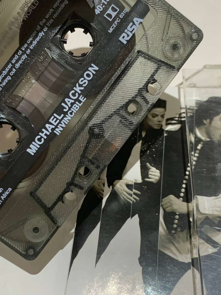 Cassette Tape - Michael Jackson . Invincible - Not Tested / See Pics