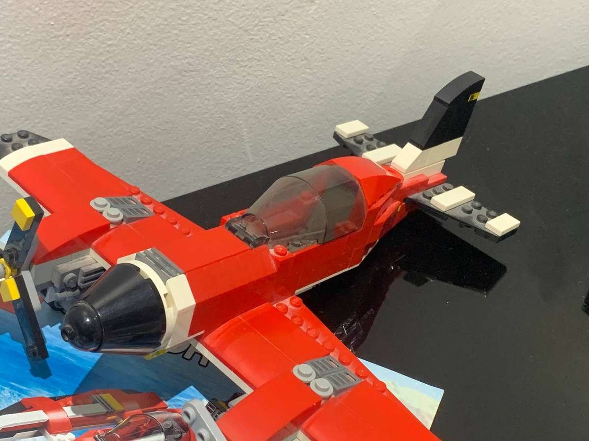 Original LEGO 3 in 1 Creator With All 3 Instruction Manuals  99% Complete (See Left Propellor)