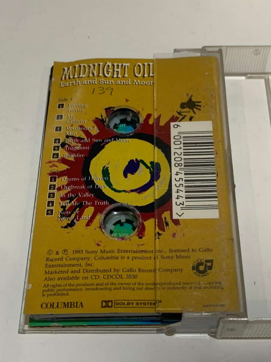 Cassette Tape - Midnight Oil . Earth And Sun And Moon - Not Tested / Sold As Is / See Pics (J/E)