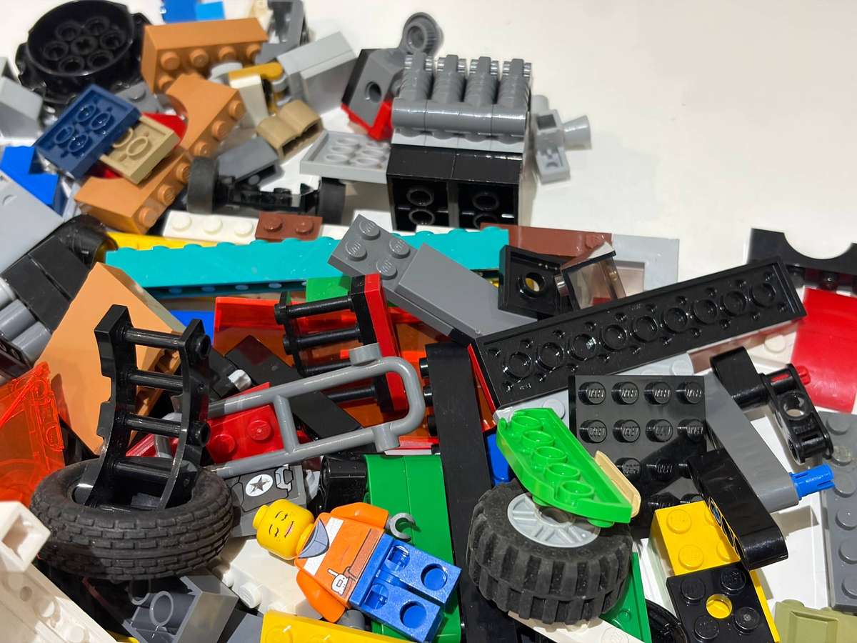 Mix Of Original LEGO - Late Entry - See Pics