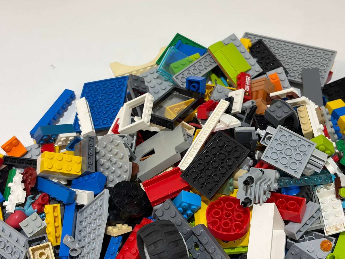 Lot Of Original LEGO  Mixed Pieces  Lot 1