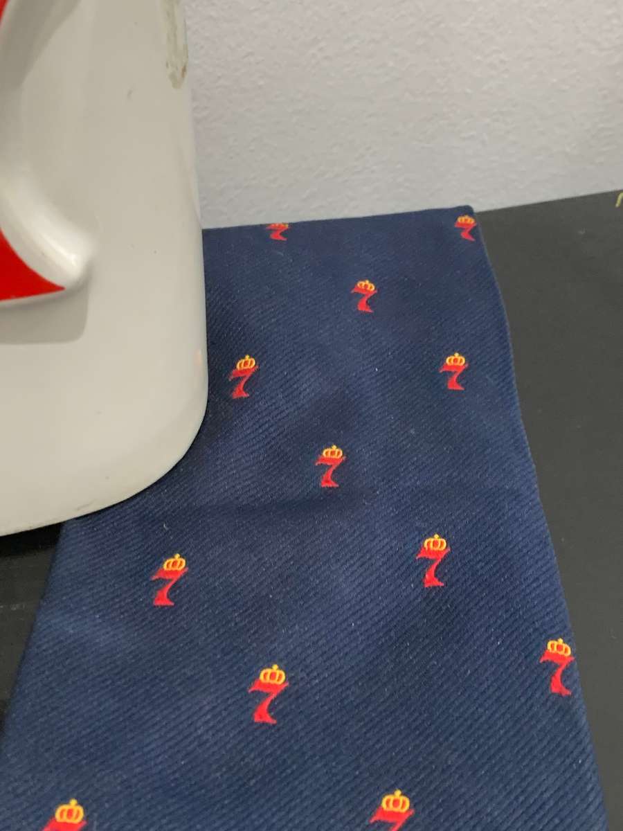 Seagrams 7 Crown American Whiskey - Water Jug & Tie