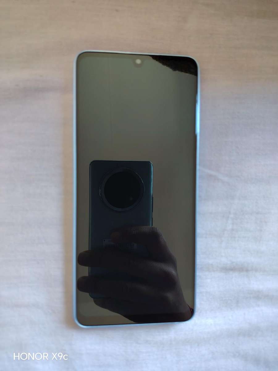 Samsung A33 5G | 128GB ROM + 6GB RAM | 48MP Quad Camera | IP67 Water Resistant | 90Hz AMOLED Display