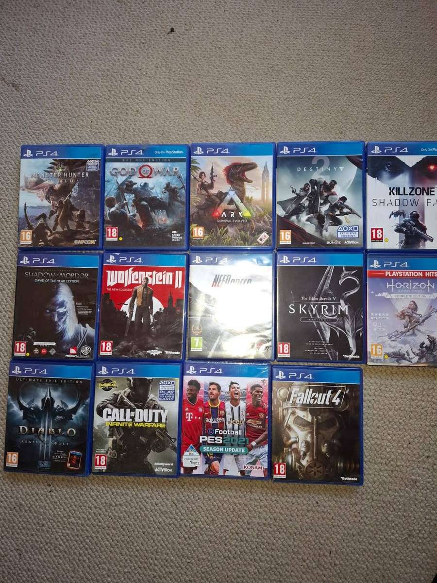 PS4 Console - 1TB Bundle