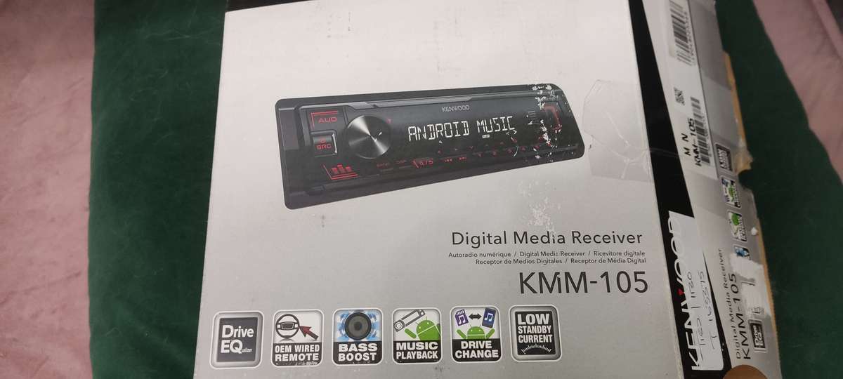 Kenwood KMM-105 USB/AUX Single Din Media Player