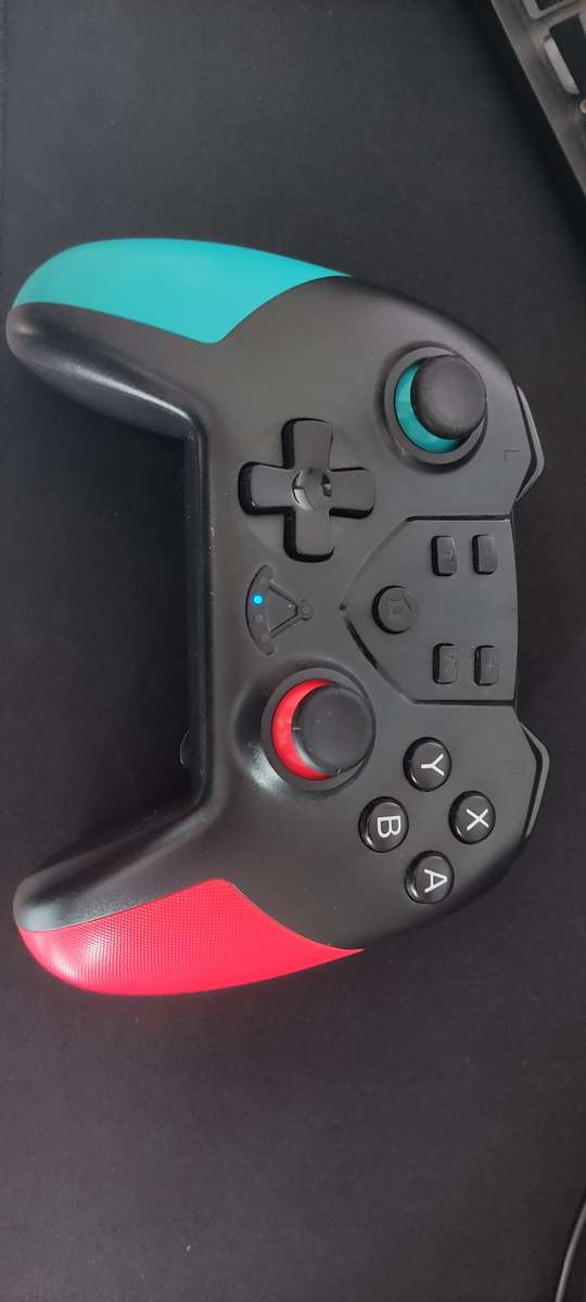 Bluetooth Wireless Vibration Game Controller (T-23)