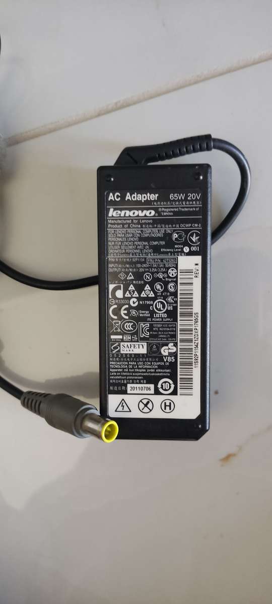 Lenovo Laptop original Charger 7.9x5.5mm