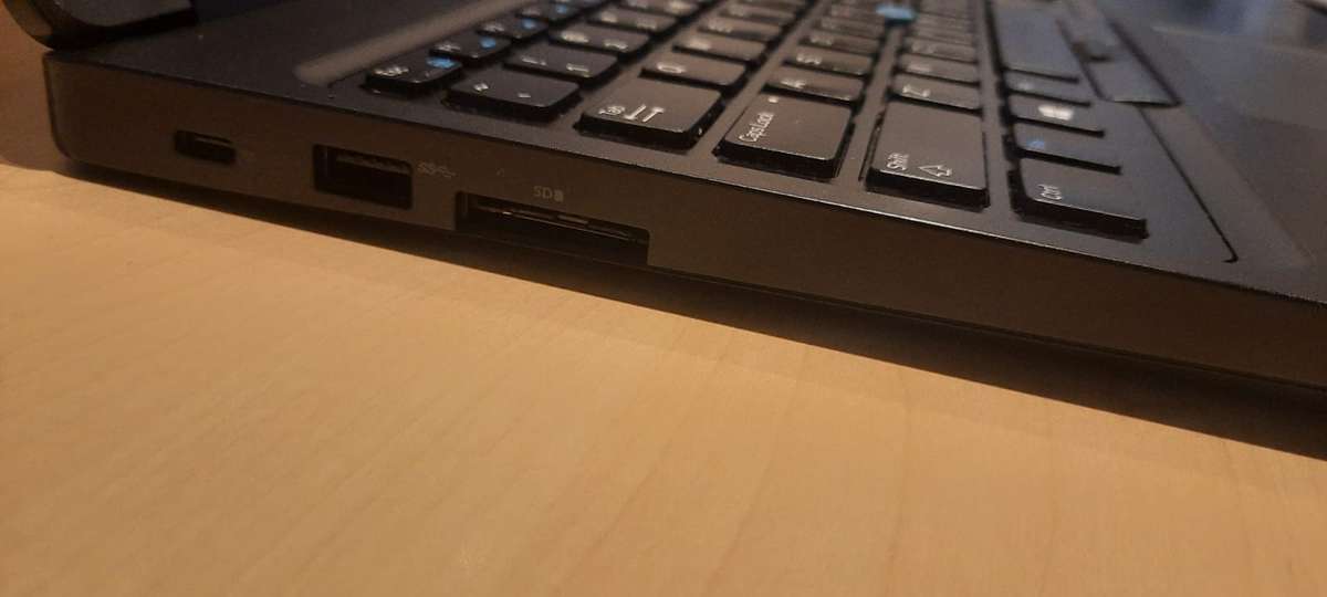 Dell Latitude 5590 i5 8th gen