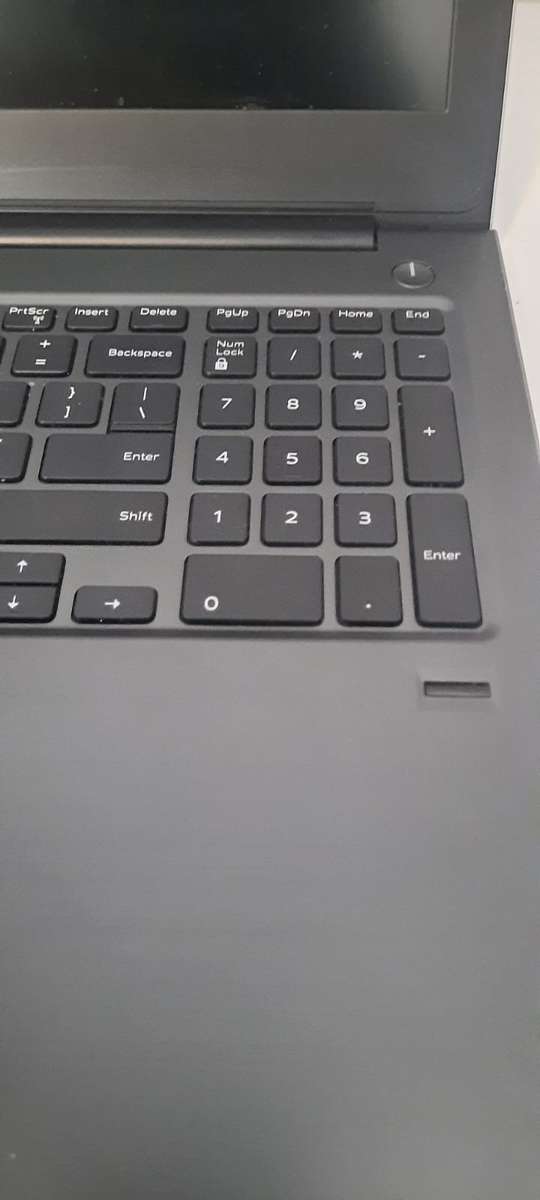 Dell Vostro 5568 i7 7th gen