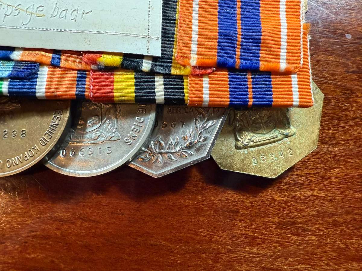 SADF Border War 7 medal group - full size + miniatures - South African Defence Force Good Service Me