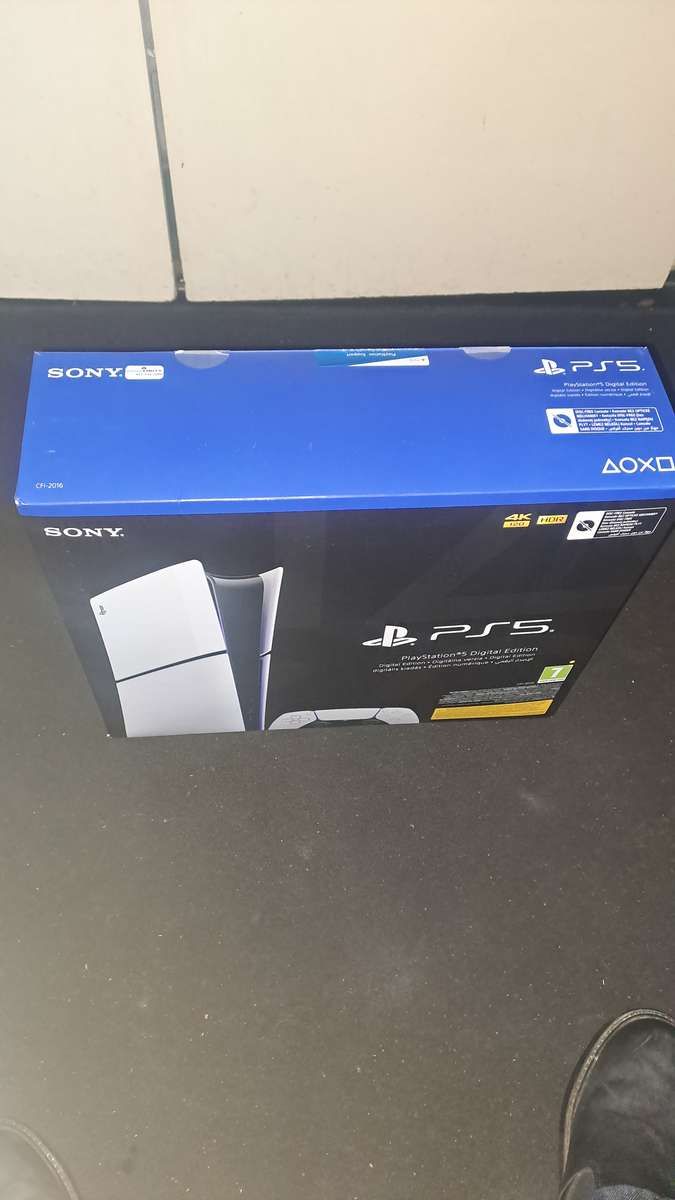 Playstation 5 Slim - Digital Edition - Brand new !!!