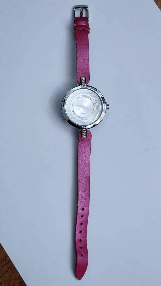 Second Hand Wrist Watch