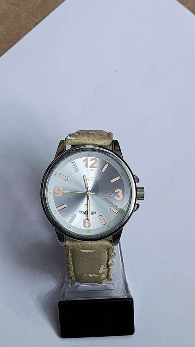 Second Hand Wrist Watch