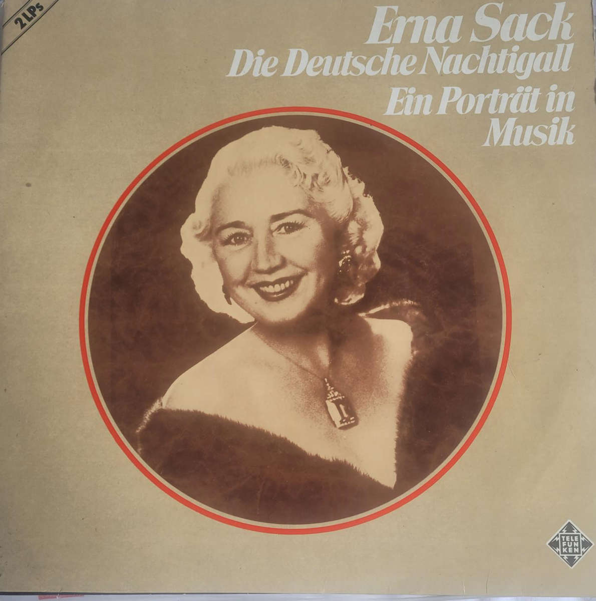 TEN AMAZING LP'S FROM SUPER STAR DAMES-SHIRLEY BASSEY, LUCILLE STARR, PEGGY LEE, AND MORE.