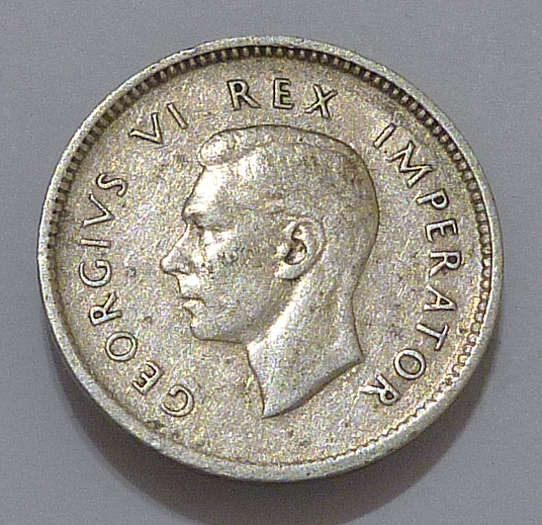 Union SA Tickey {3d} of 1939
