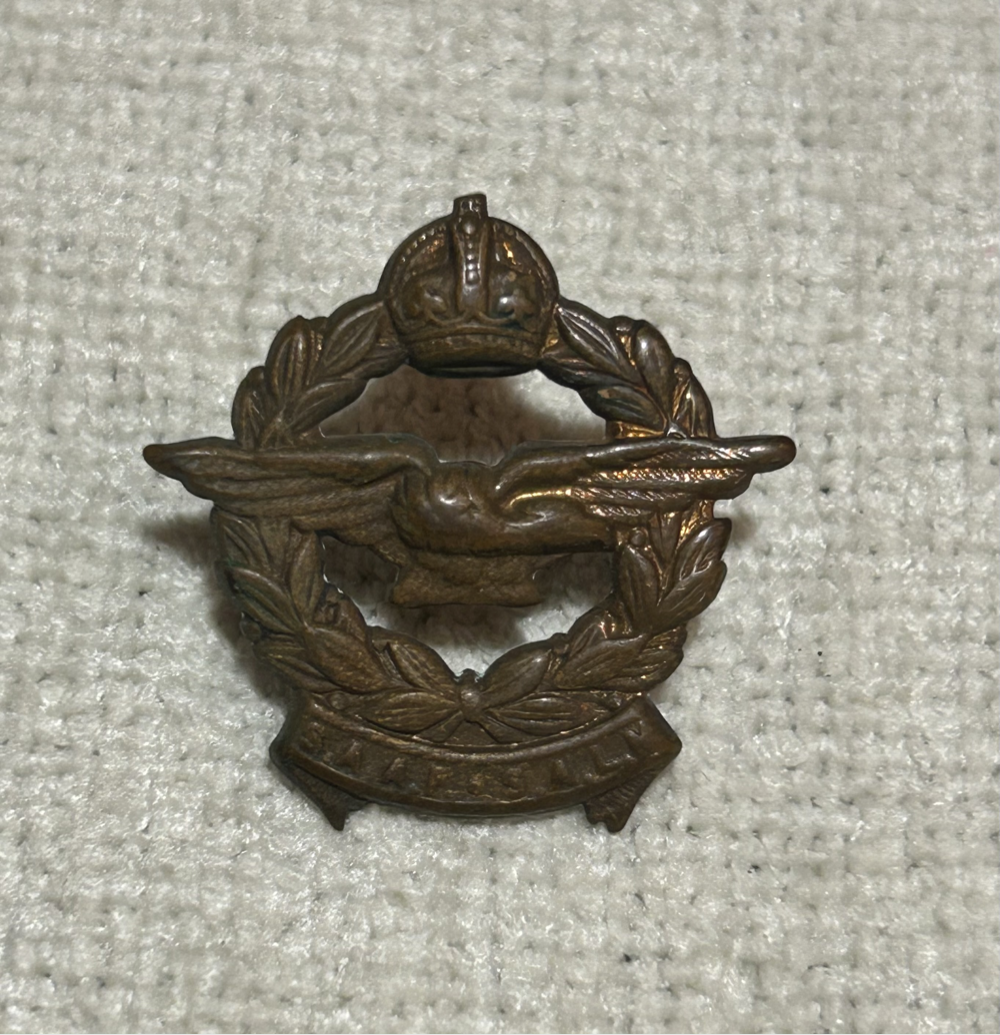 SAAF cap badges