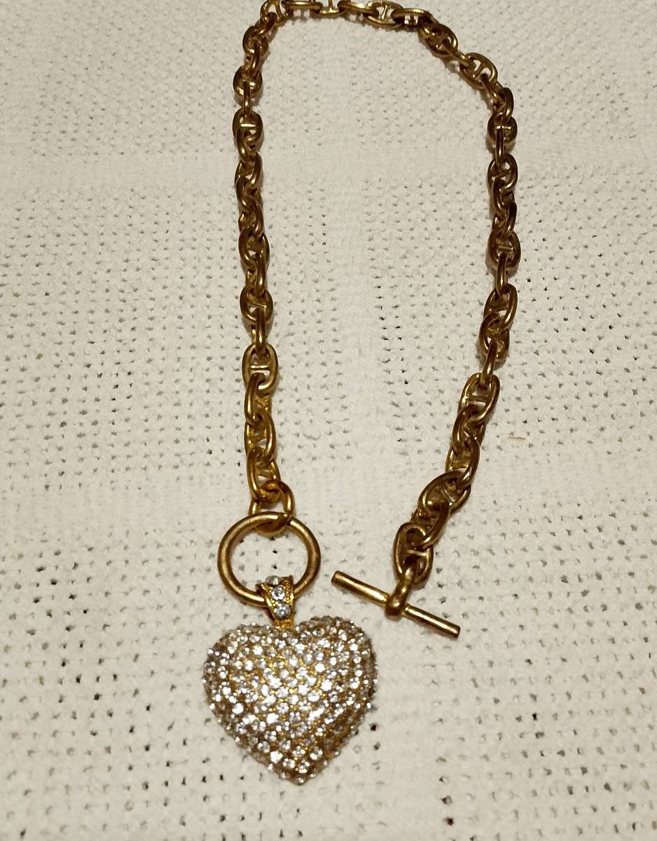 Various costume jewellery 5 x Items (Batch 1)