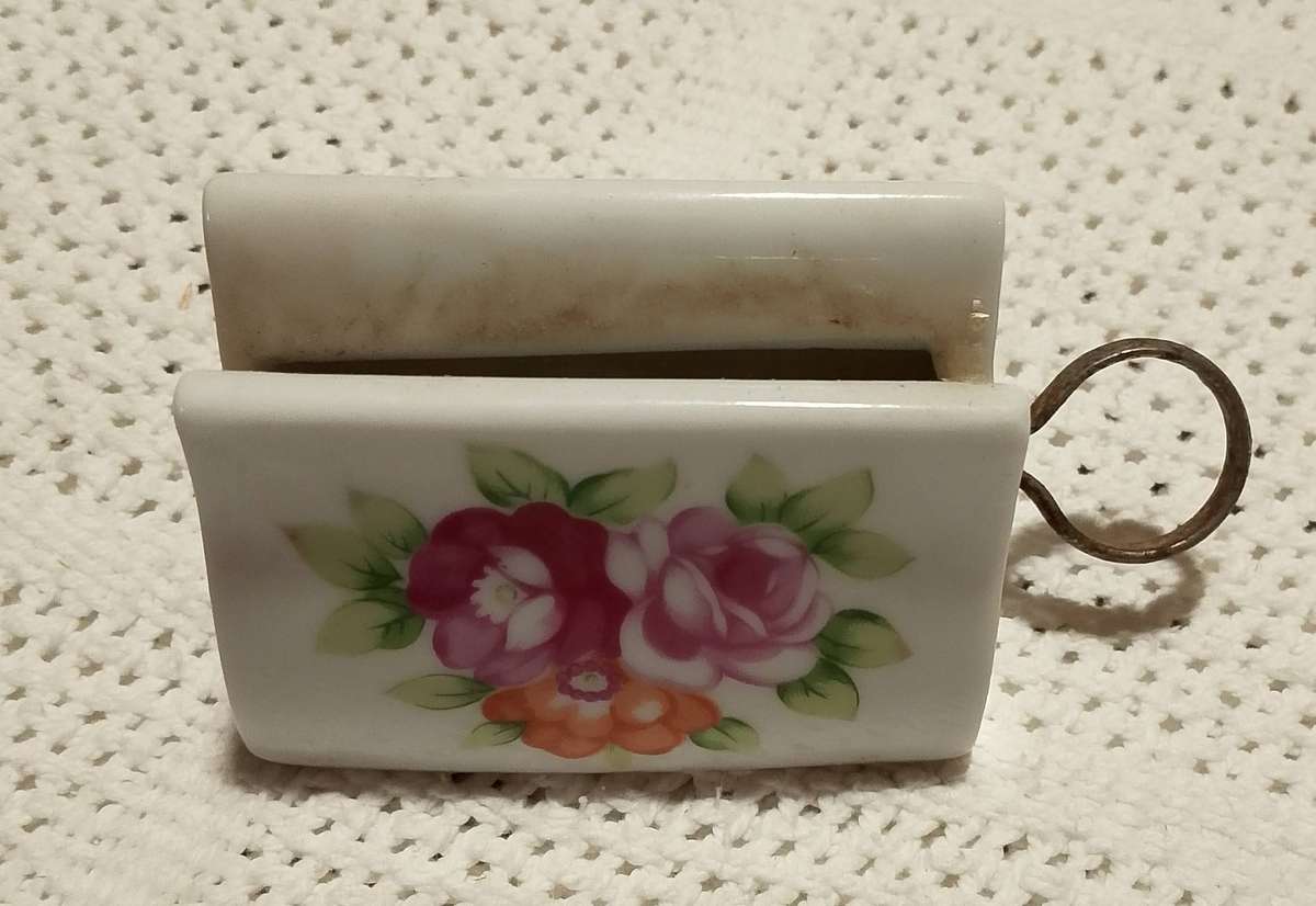 Cute Vintage Ceramic Toothpaste Tube Wringer Roller
