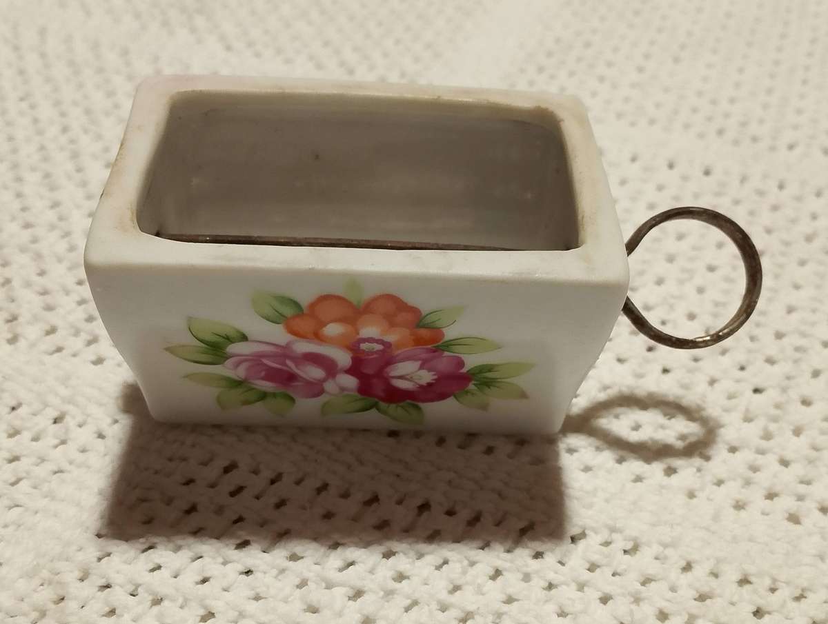 Cute Vintage Ceramic Toothpaste Tube Wringer Roller