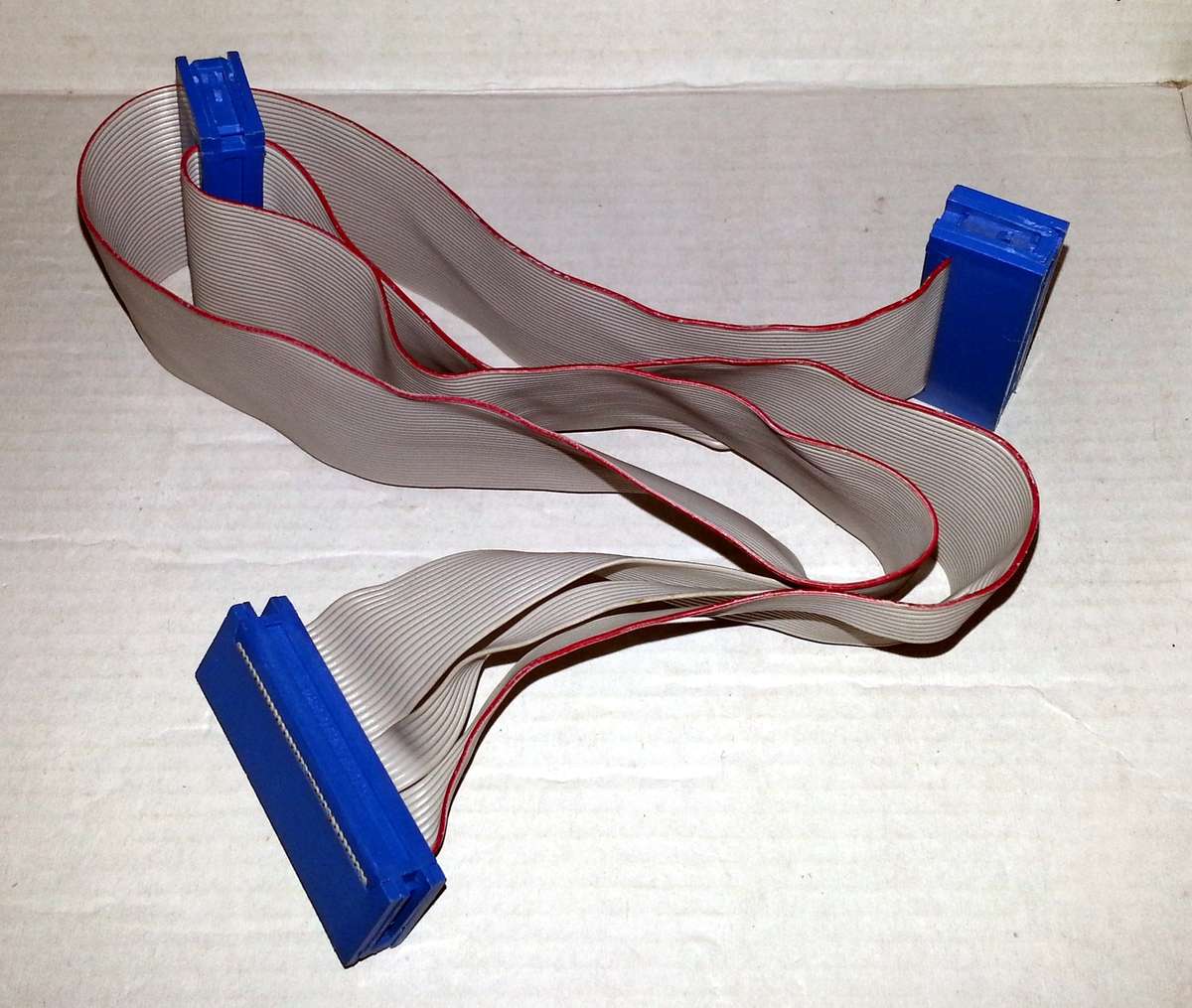 Suyin Floppy 5.25 Dual cable (Floppy Edge connector) 75cm (1988)