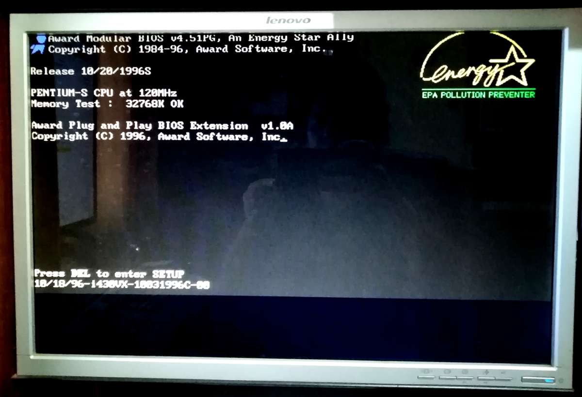 PC Chips M530 Intel Pentium 120Mhz 32mb RAM (1996)