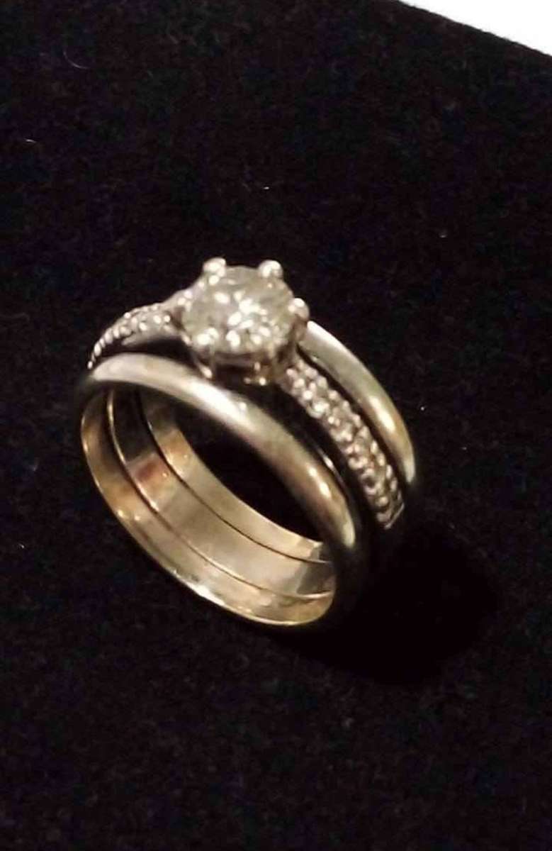 9ct White Gold Diamond Wedding Ring with 2x Joined Side bands