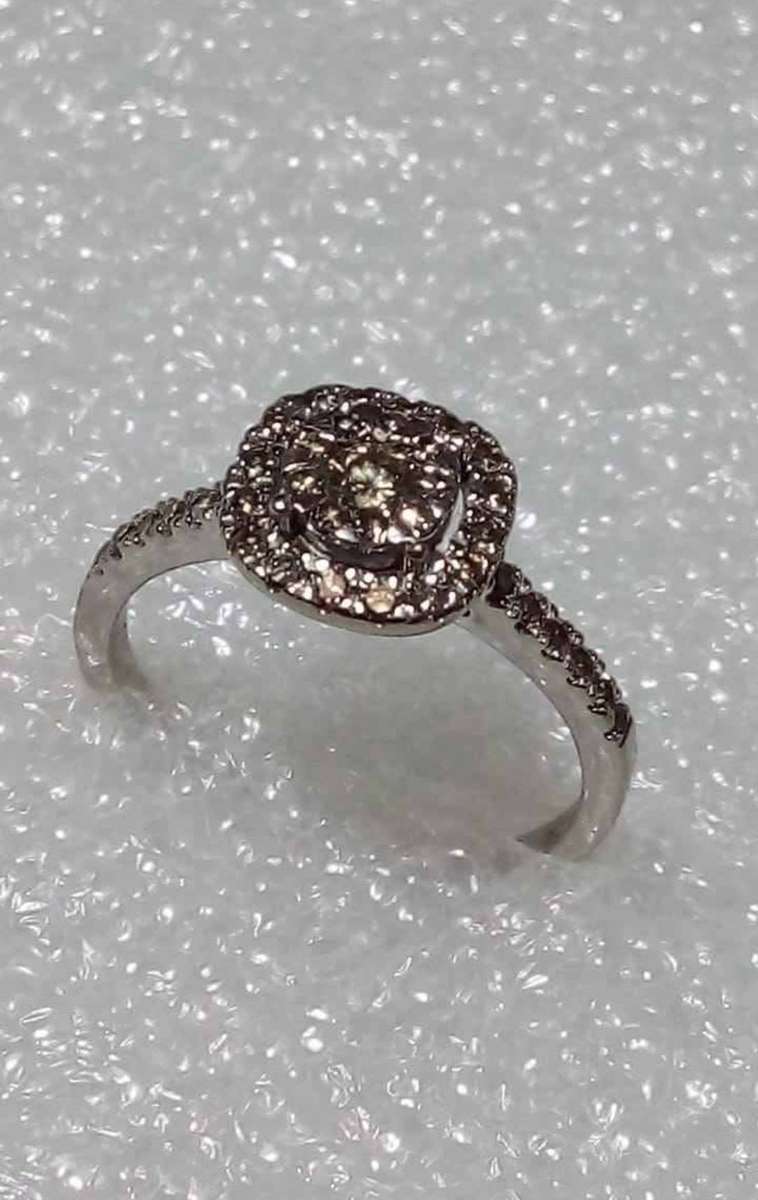 9ct White Gold Diamond Engagement Ring - Clan Setting