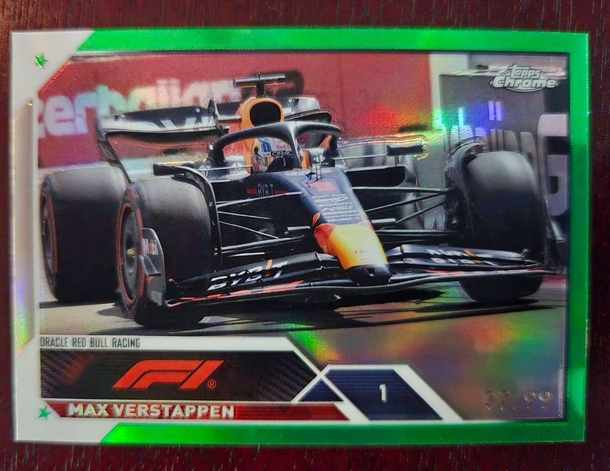 Max Verstappen 2021 F1 Trading Card - Green Refractor Serial Numbered 27/99