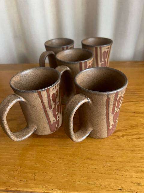 Set of 5 Argilla Pottery coffee mugs