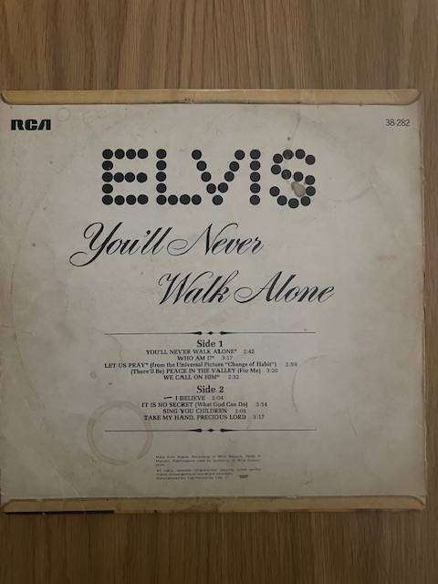 Record: Elvis Presley. You'll never walk alone. 1971