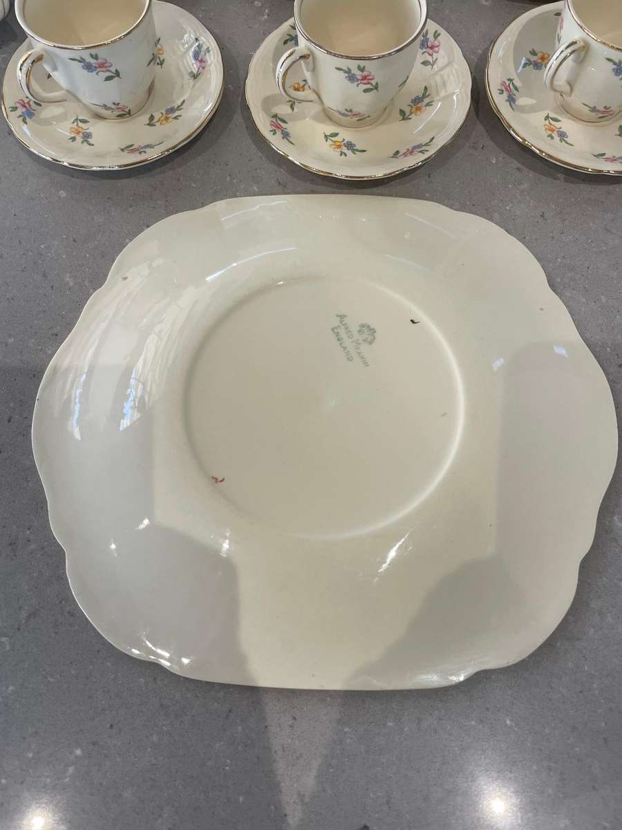 Alfred Meakin Marigold Astoria Shape/Scalloped "Rare/Delicate Complete Post War 1945 - Tea Set.