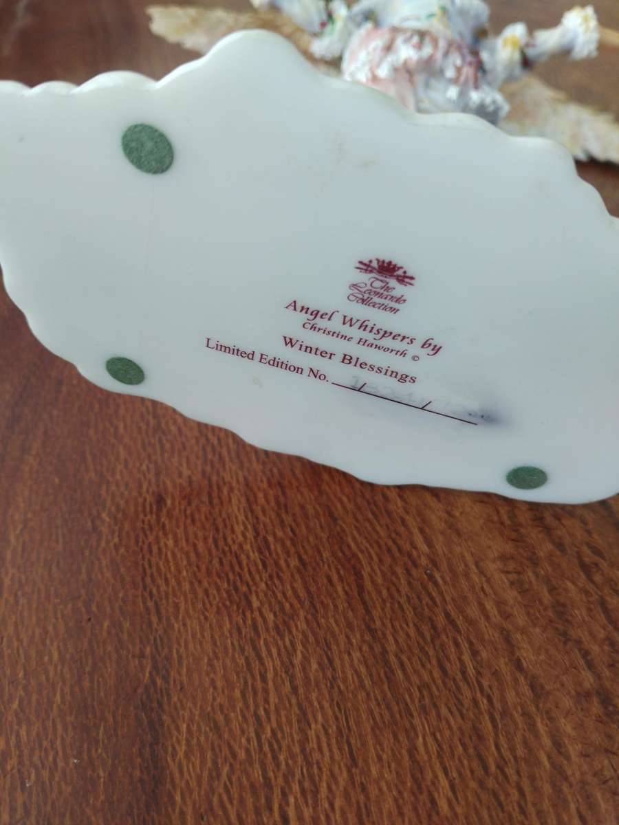 Rare Ltd Ed Figurine - Winter Blessings Angel Whispers by Christine Haworth - Leonardo Collection.