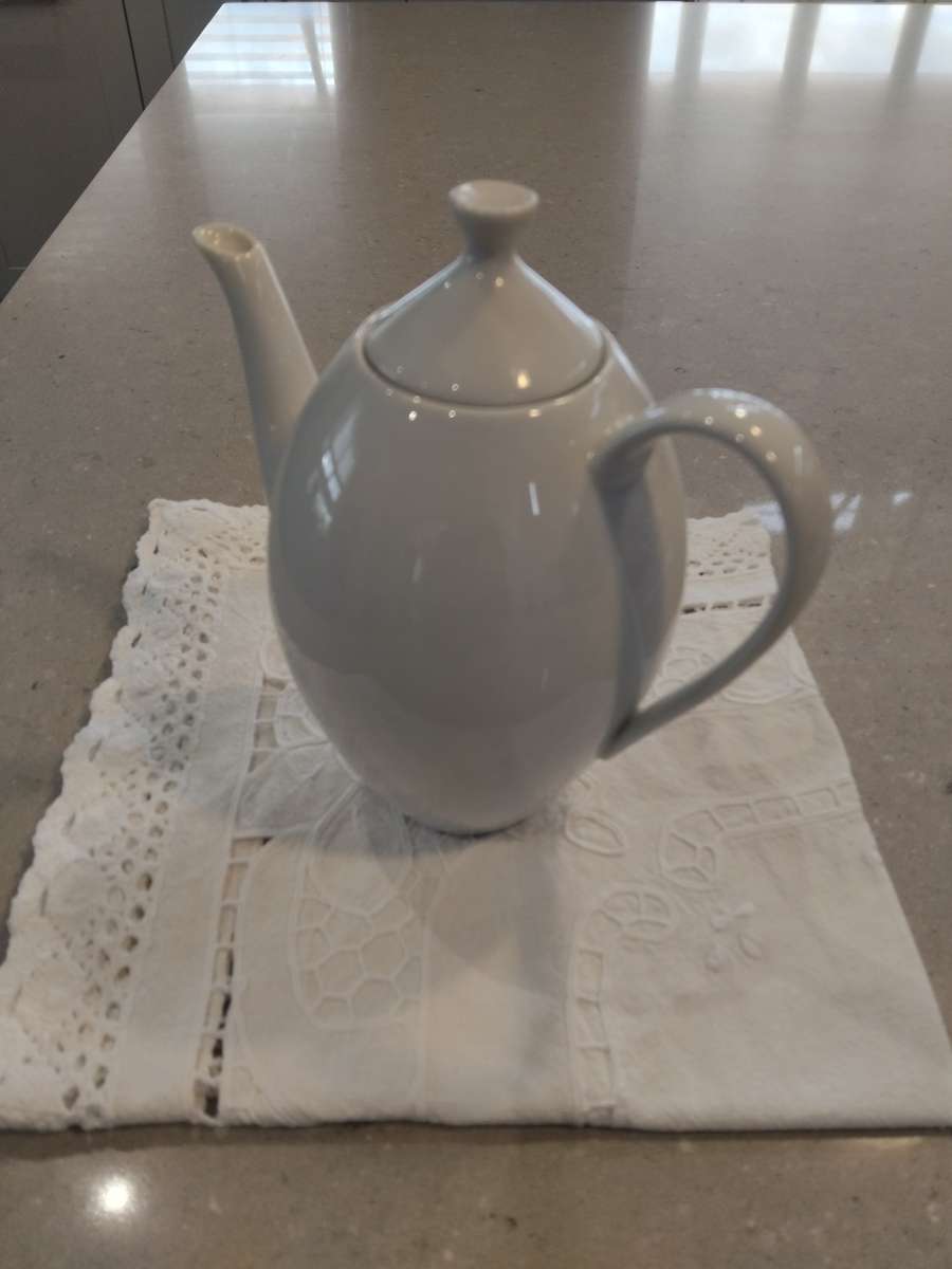 Beautiful Vintage Arsberg Coffee pot made in Germany Circa 1970s No 113.