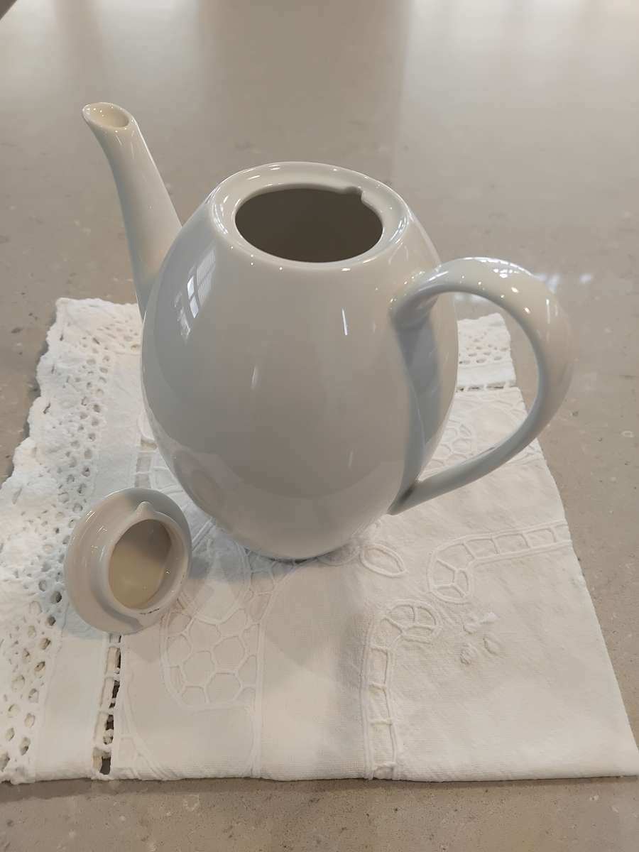 Beautiful Vintage Arsberg Coffee pot made in Germany Circa 1970s No 113.