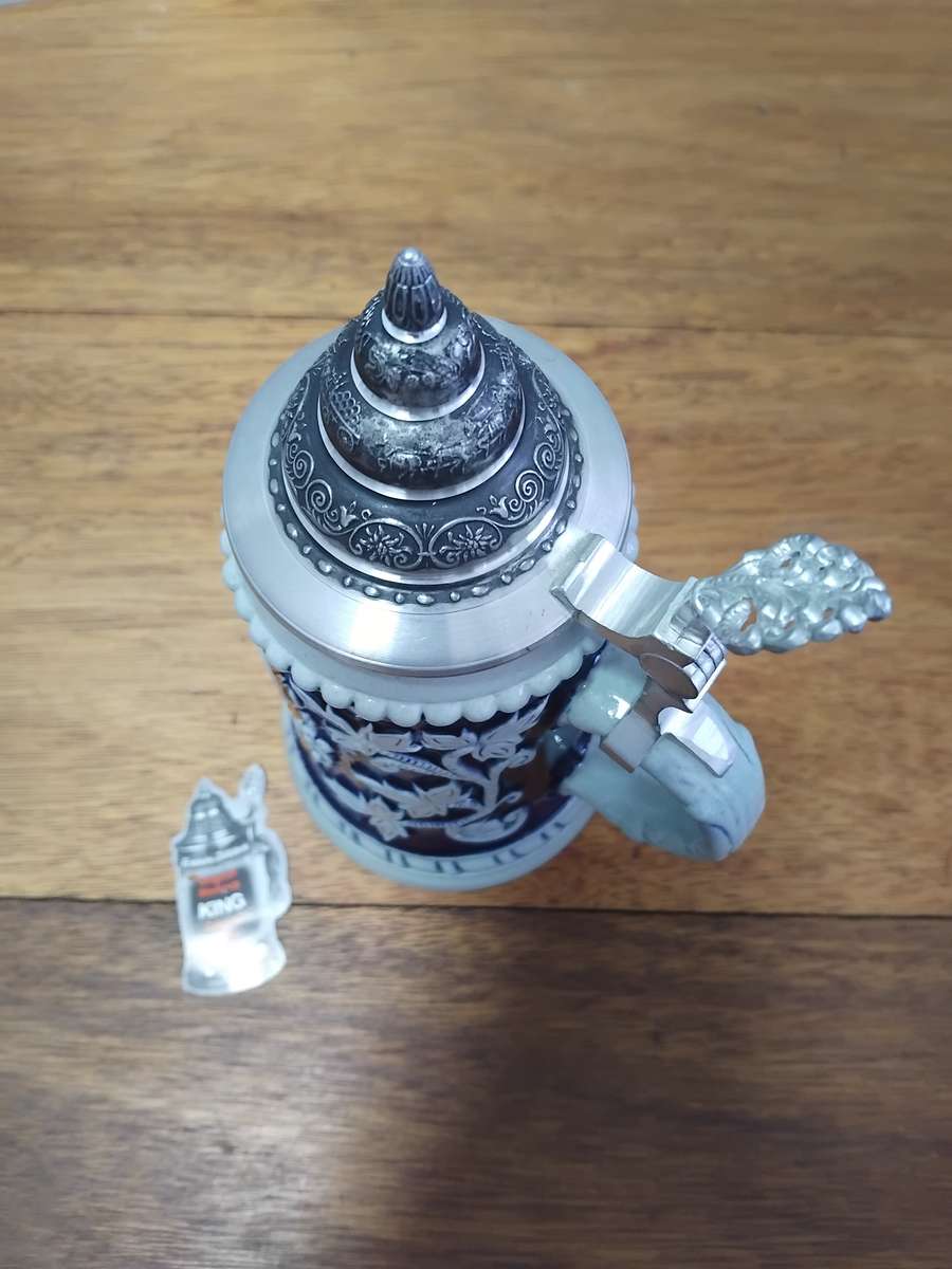 Original COA King Austria Beer Stein Lidded - Austrian Pottery - Pewter Lid - 3d Stoneware Beer Cup.